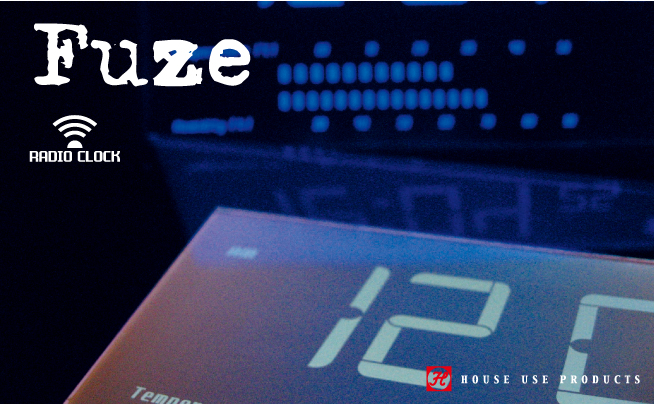 電波時計　壁掛け　床置き　 LCD RADIO CLOCK　FUZE